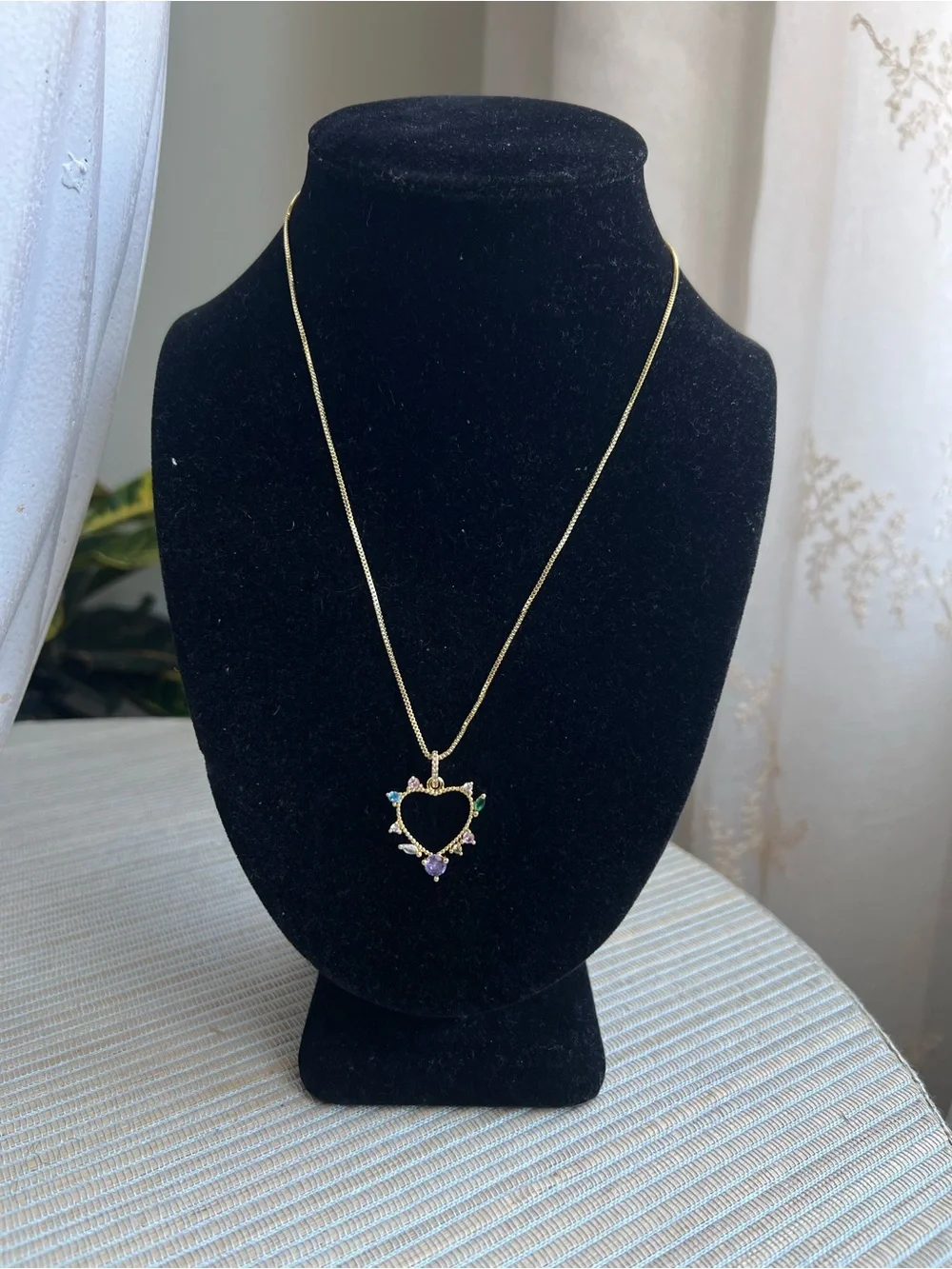 🩷-Gold Heart Pendant Necklace with Multicolor Gem Accents